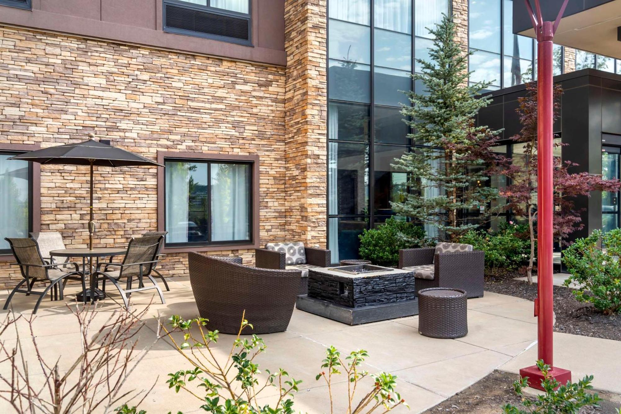Best Western Plus Cranberry-Pittsburgh North Кранбери Тауншип Екстериор снимка