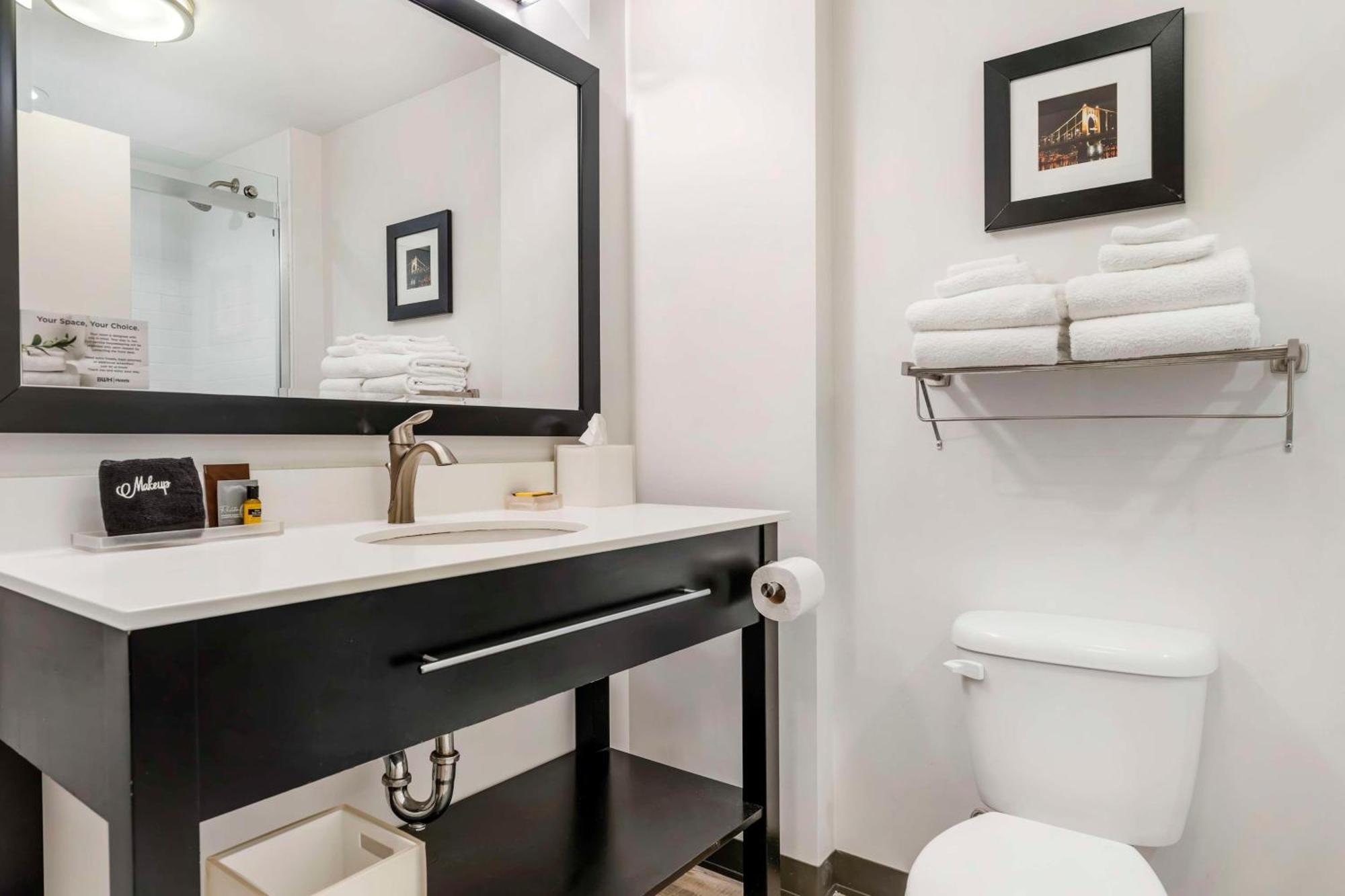 Best Western Plus Cranberry-Pittsburgh North Кранбери Тауншип Екстериор снимка