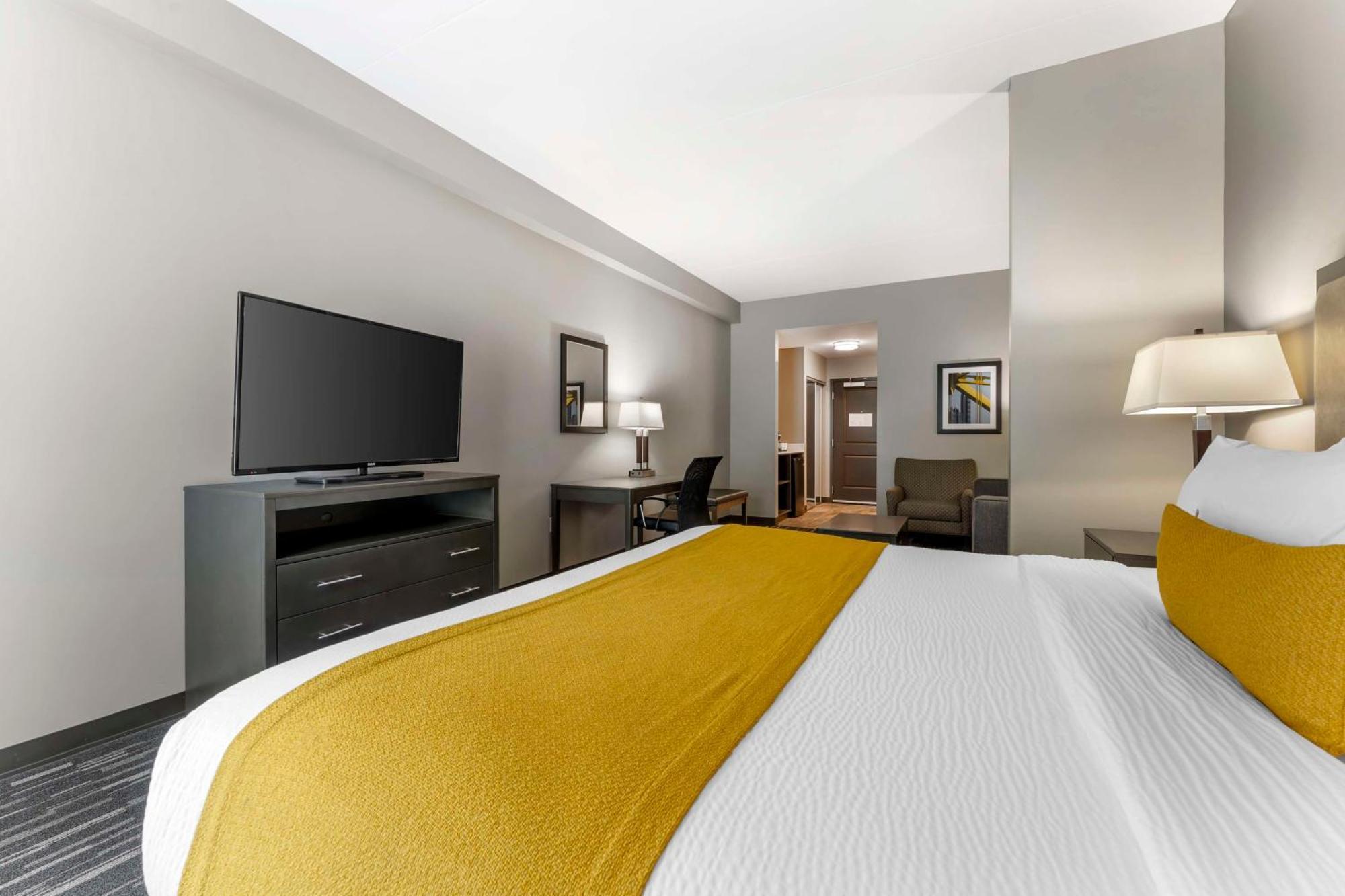 Best Western Plus Cranberry-Pittsburgh North Кранбери Тауншип Екстериор снимка