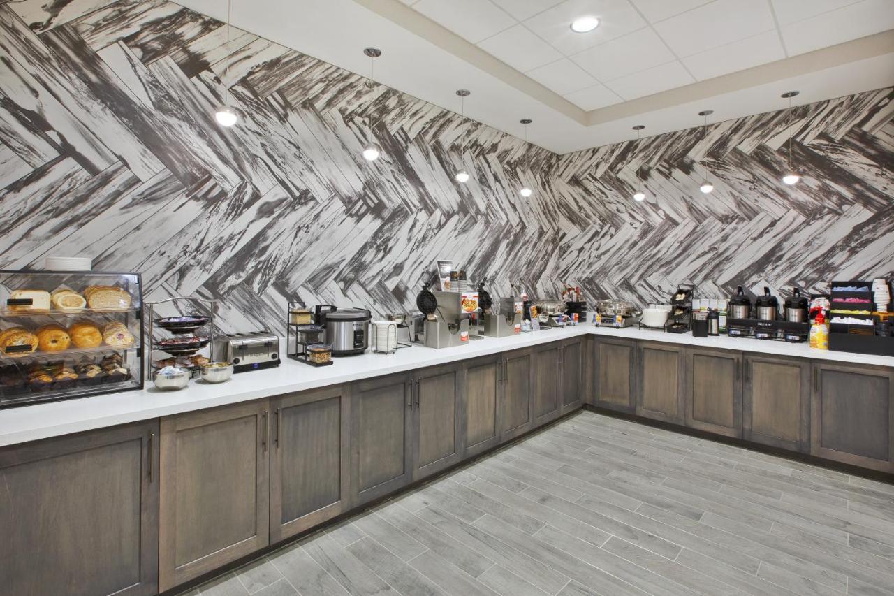 Best Western Plus Cranberry-Pittsburgh North Кранбери Тауншип Екстериор снимка